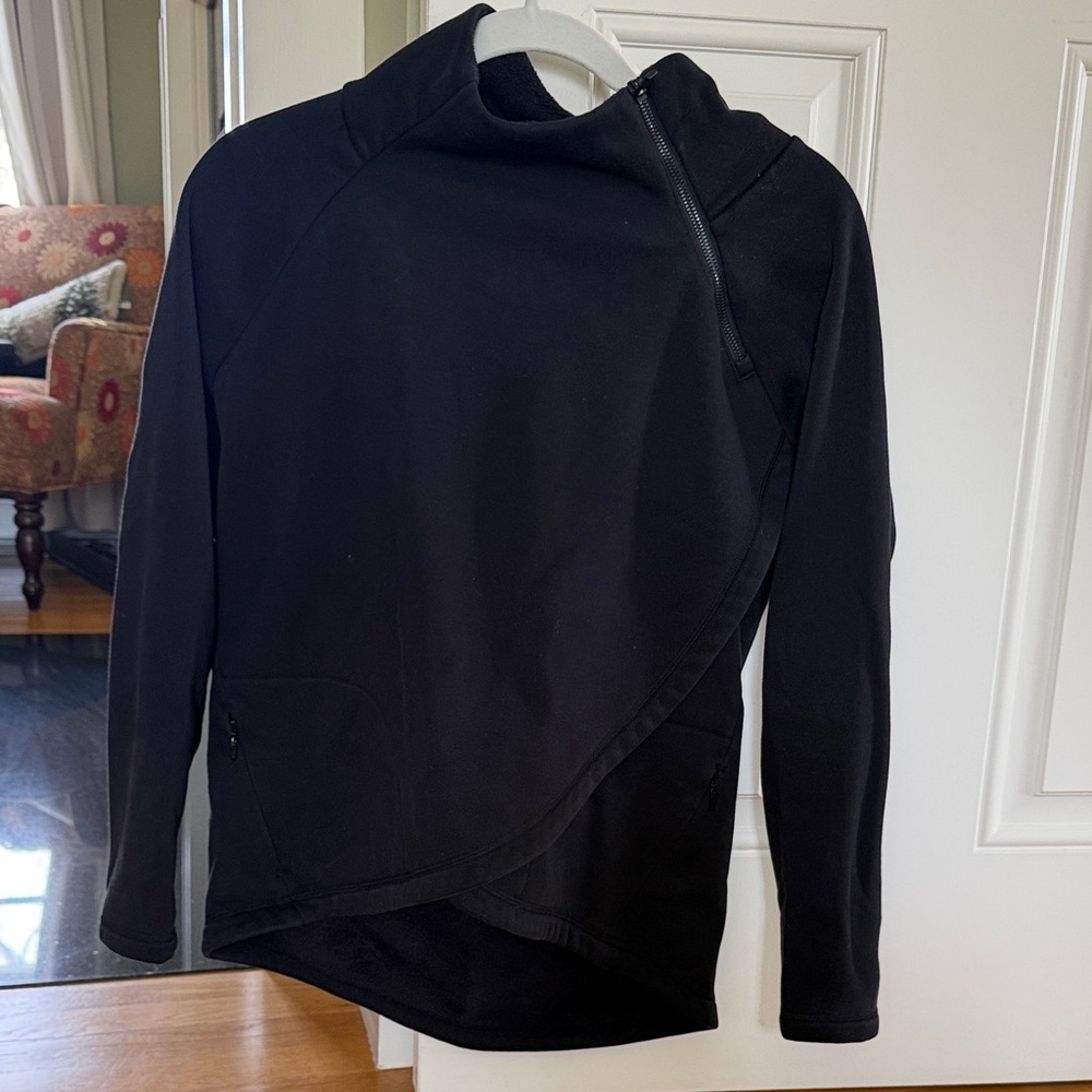 Athleta Black Fleece-Lined Sweatshirt